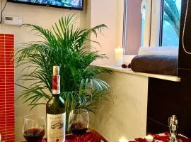 LAS SŁUPSKI PREMIUM LOVE APARTAMENT NR5 Wifi Netflix Smart TV50 full kitchen double bathtub up to 4 people full pleasure quality stay