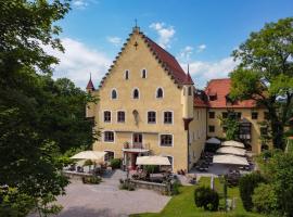 Schloss zu Hopferau, hotel v destinaci Hopferau