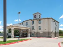 Clarion Inn & Suites Weatherford South