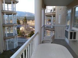 Fairmont Mountain View Villas, hôtel avec parking à Fairmont Hot Springs
