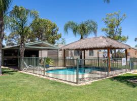 Paringa Caravan Park, hótel í Renmark