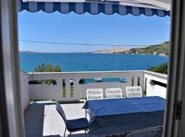 Apartments Draga - 15m from beach