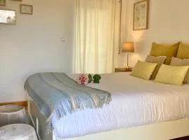 Suite like Sweet By StaySalmar