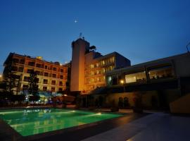 Pearl Continental Hotel, Peshawar, hotel v destinaci Péšávar