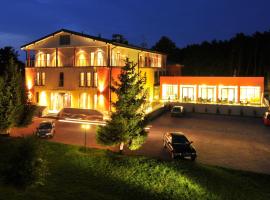 Centrum Wypoczynkowo-Konferencyjne Solaris, hotel in Łazy