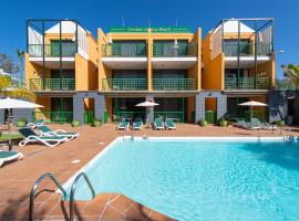 Apartamentos Cordial Judoca Beach, hotell Playa del Ingleses huviväärsuse Cita Shopping Center lähedal