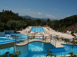 Camping Village Rosselba Le Palme, luxusní kemp v destinaci Portoferraio