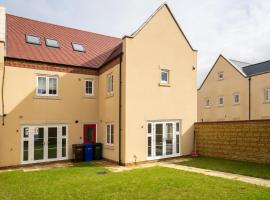 6 Bedroom New Build Detached House in Bicester, location de vacances à Bicester
