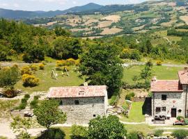 One bedroom house with shared pool and wifi at Brancialino, place to stay in Pieve Santo Stefano