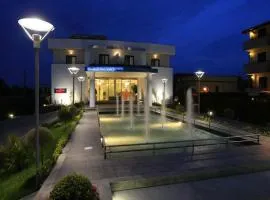 La Costiera Hotel