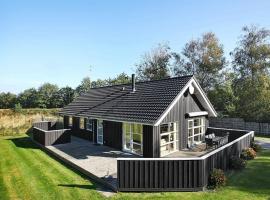 8 person holiday home in L s, hotel i Læsø