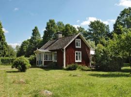 5 person holiday home in KALVSVIK บ้านพักในKalvsvik