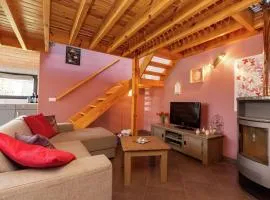La Roche Cozy Forest Escape