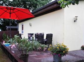 Cosy Holiday Home in Dorf Gutow near the Sea, cottage in Dorf Gutow