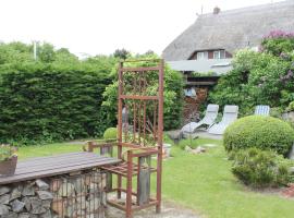 Comfortable Apartment in Hinter Bollhagen near the Sea, hotel with parking in Hinter Bollhagen