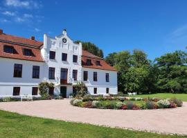 Beautiful Apartment in Gerdshagen near Baltic Sea Coast, hotel con estacionamiento en Gerdshagen