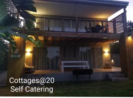 Cottages20, viešbutis mieste Kavos įlanka