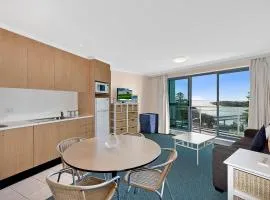 Waterfront Apartment 521