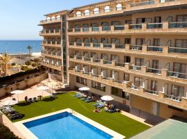 BQ Andalucia Beach Hotel、トレ・デル・マールのホテル
