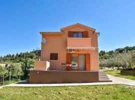 Holiday Home in Veli Iž near the Sea
