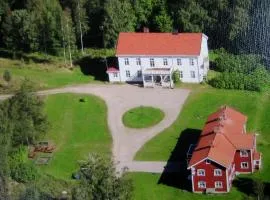Beautiful group farmhouse with many facilities in the middle of nature