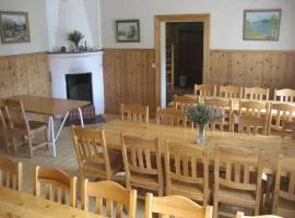 A Grand Getaway for Family and Friends