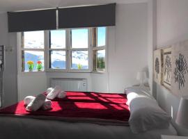 IMEDA Estudios LOS VALLES CON PARKING, hotel en Sierra Nevada