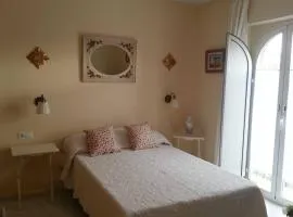 Alleanza, Puerta a Santa Cruz