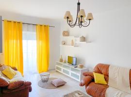 Apartamento T2 Carvoeiro-Lagoa preços acessíveis, hotel en Lagoa