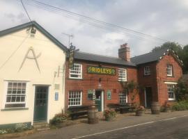 The Compasses, pet-friendly hotel in Chelmsford