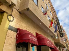 Hotel Cardinal, hotel a Albacete