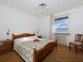 Residence Villa Boschetto, serviced apartment in Carano