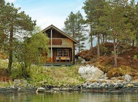 Two-Bedroom Holiday home in Vågland 6، مكان عطلات للإيجار في Bårdset