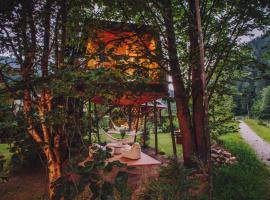 House Raduha, homestay in Luče