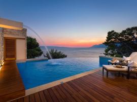 Brela में, होटल Luxury seafront villa Brela Pride with heated pool
