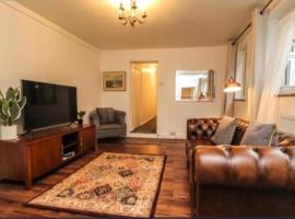 Charming Victoria Conversion Flat in Brentwood with a Garden & Free Parking, hotel i Brentwood