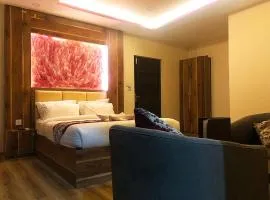 Hotel Attic Empire