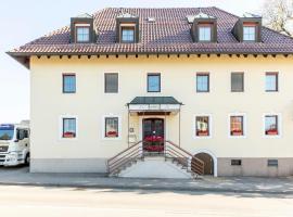 Hotel Krone Straßdorf, hotel di Schwäbisch Gmünd