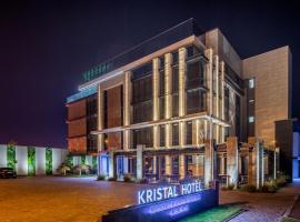 Hotel Kristal Focsani, отель в городе Фокшани