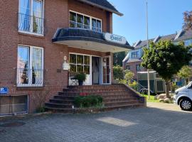 Waldhotel Twiehaus Garni, hotel v destinaci Lübeck