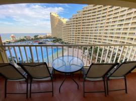 Porto Sokna with sea view pyramids apartments Family only, hotel em Ain Sokhna