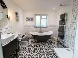 Oakley Country Retreat-1 Bed-Garden-Free Parking