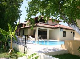 Begonville Villa, hotell i Koycegiz