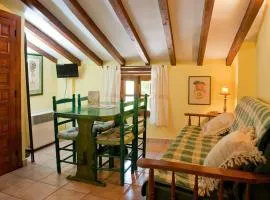 Comfortable Apartment in Robledillo de Gata with Balcony and View