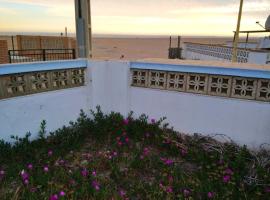 5 bedrooms house at Punta Umbria 4 m away from the beach with terrace and wifi