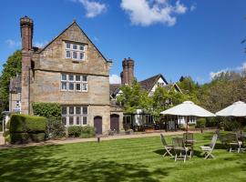 Ockenden Manor Hotel & Spa, spa hotel in Cuckfield