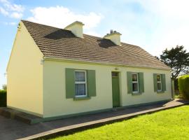 4-Bed Cottage in Co Galway 5 minutes from Beach, hotel med parkering i Inverin