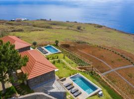 Cantinho da Natureza - Nature & Tranquility - Heated pool optional, hotel in Jardim do Mar