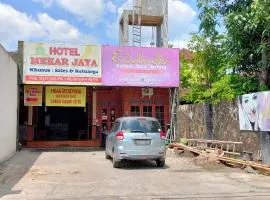 Hotel Keluarga Mekar Jaya Syariah Near UNS Solo