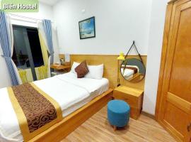 Biển Hostel Quy Nhơn, отель в Куинёне